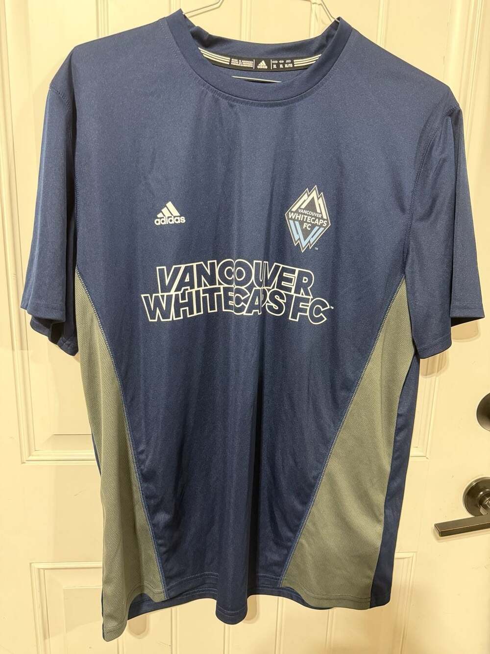 Adidas Vancouver Whitecaps FC Climalite Training Jersey  Navy Blue Men's XL